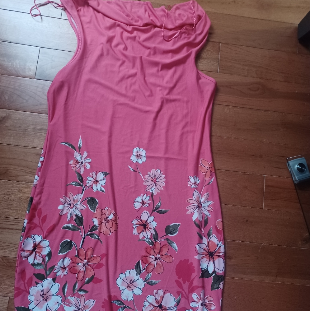 Pink dress